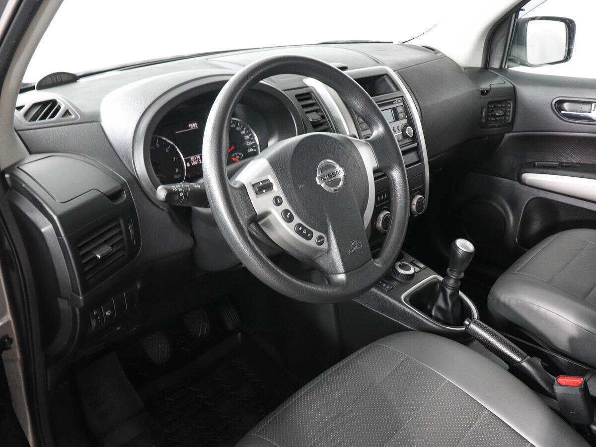 Nissan X-Trail с пробегом — 2014 год. Фото: #8