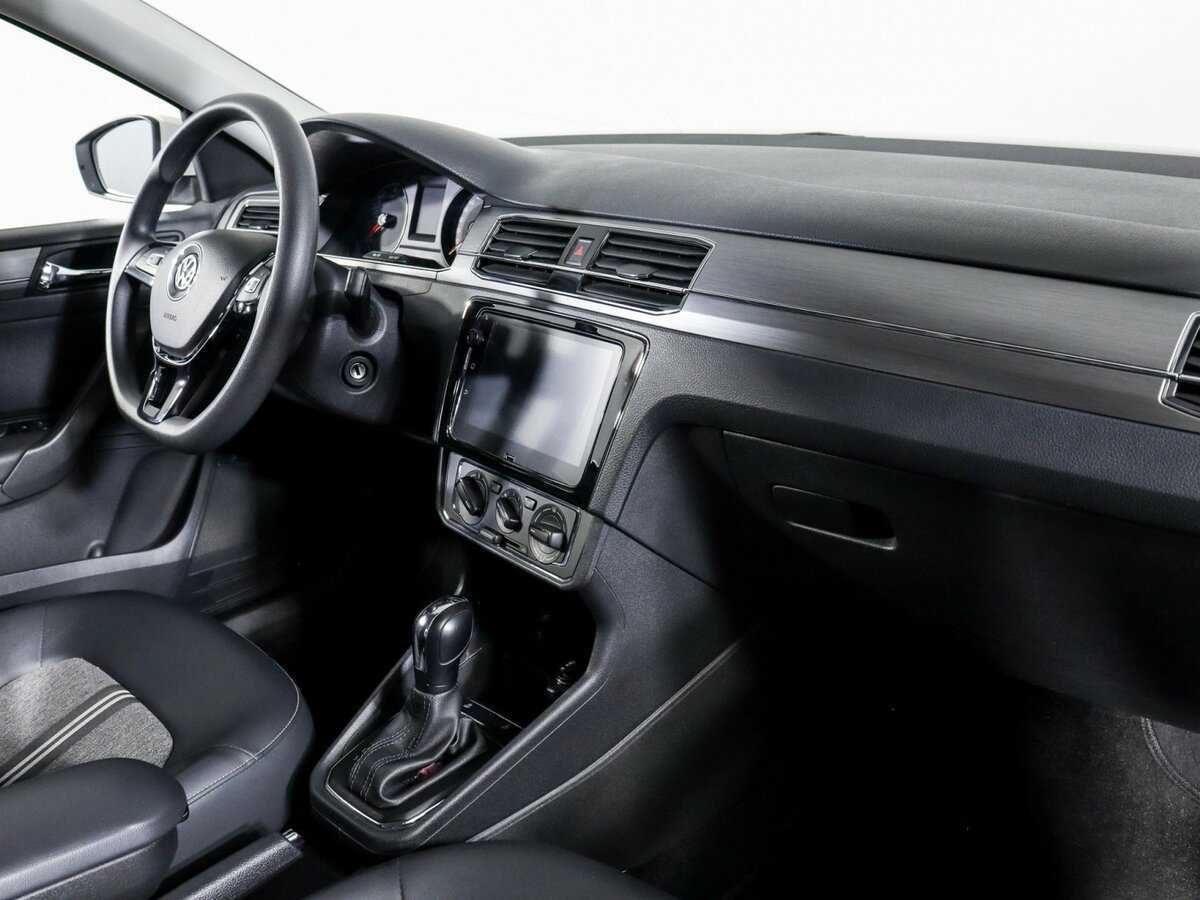 Volkswagen Santana с пробегом — 2022 год. Фото: #5