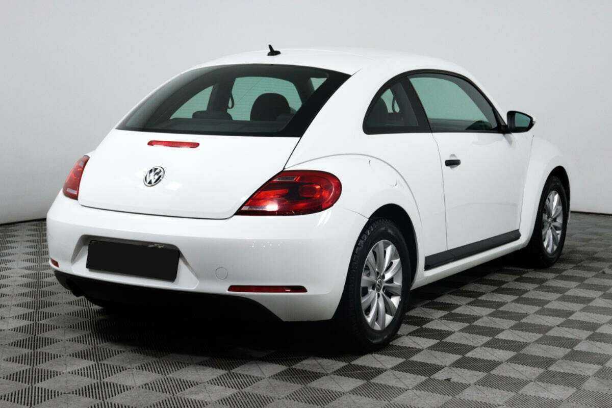 Volkswagen Beetle с пробегом — 2014 год. Фото: #4