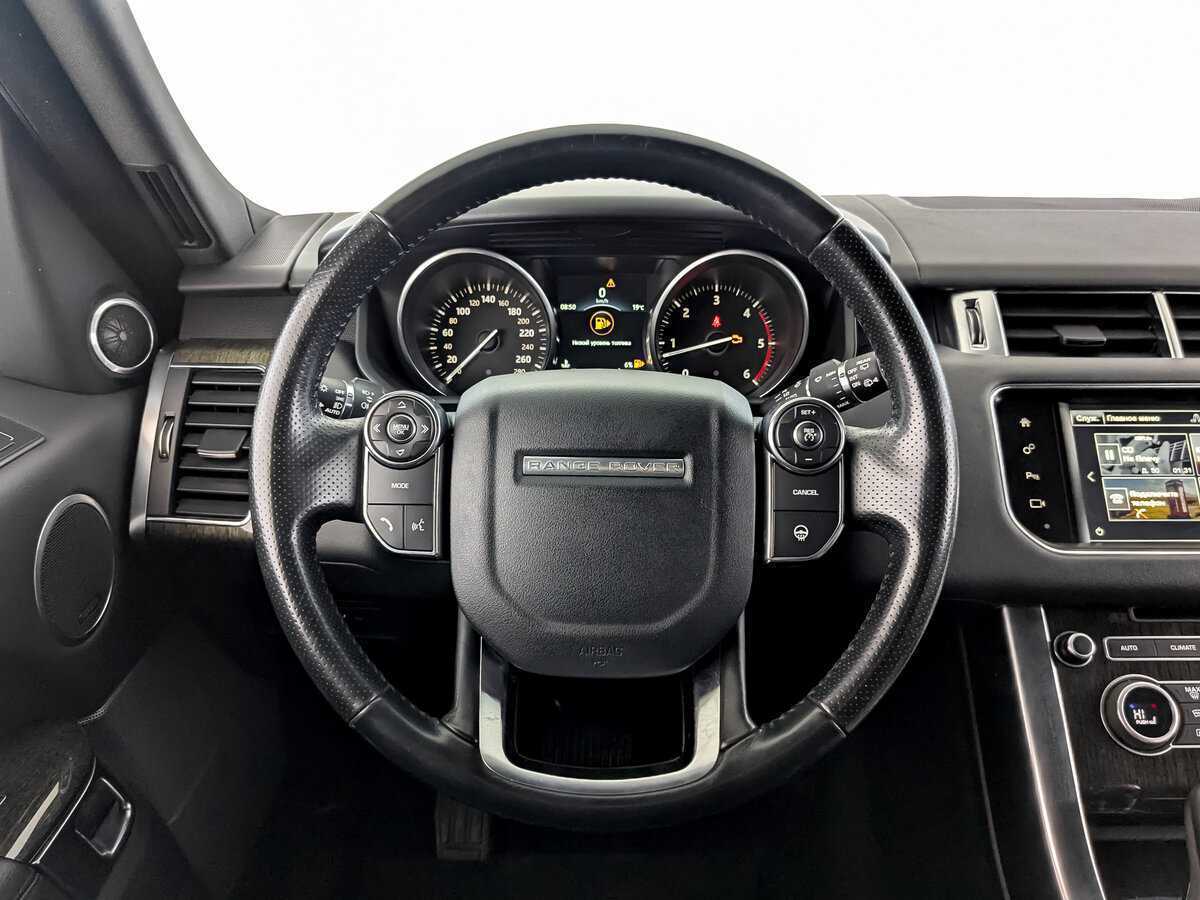 Land Rover Range Rover Sport с пробегом — 2016 год. Фото: #21