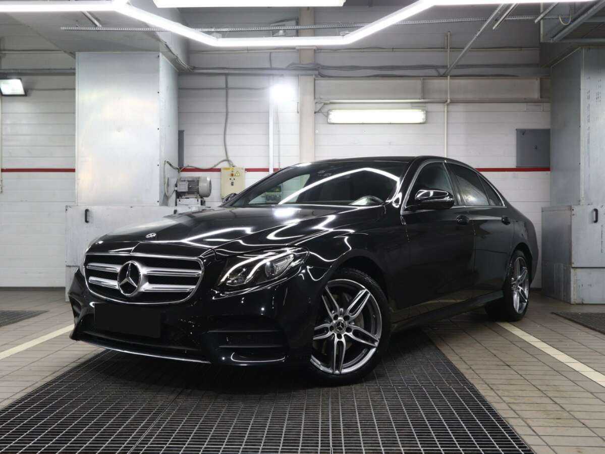 Mercedes-Benz E-Класс с пробегом — 2019 год. Фото: #0