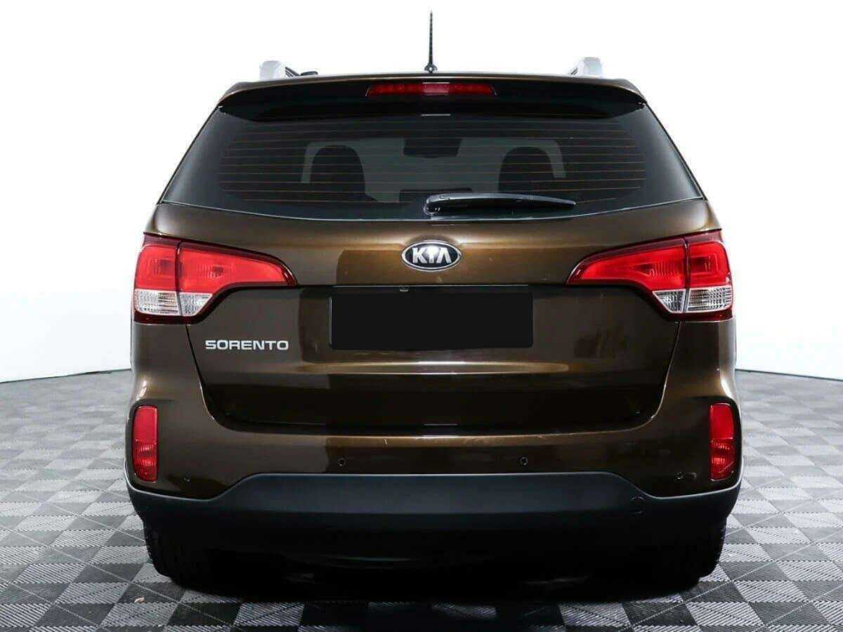 Kia Sorento с пробегом — 2016 год. Фото: #5