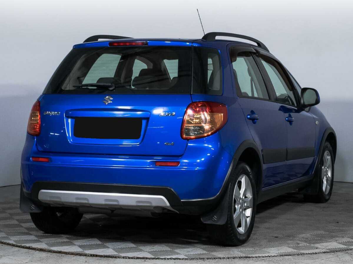 Suzuki SX4 с пробегом — 2011 год. Фото: #4