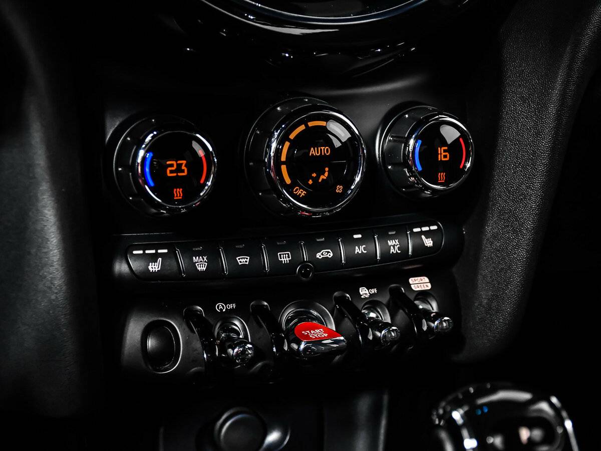 Mini Hatch с пробегом — 2021 год. Фото: #15