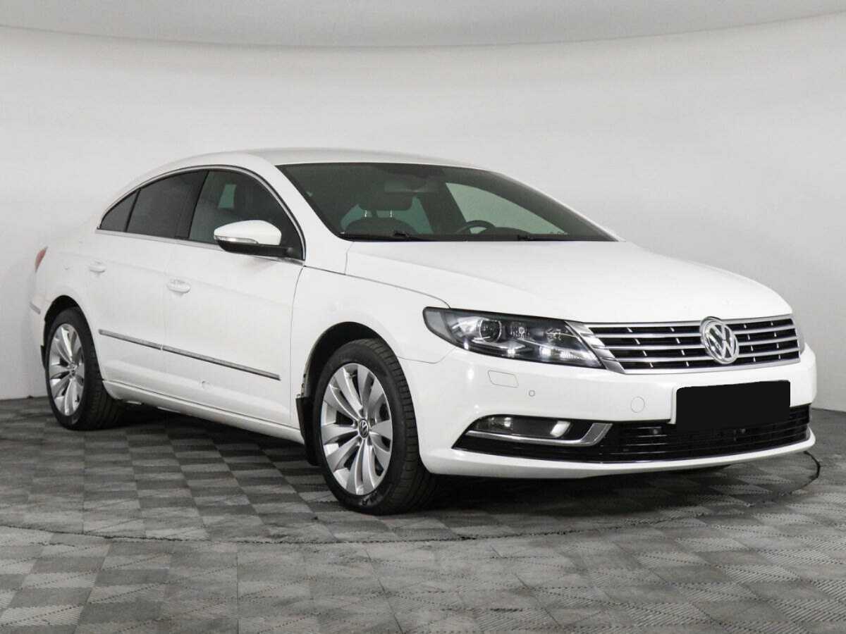 Volkswagen Passat CC с пробегом — 2013 год. Фото: #2