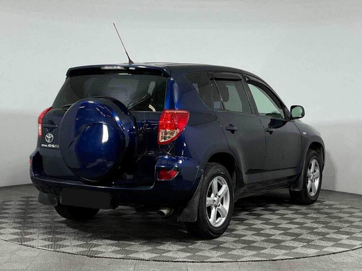 Toyota RAV4 с пробегом — 2006 год. Фото: #3