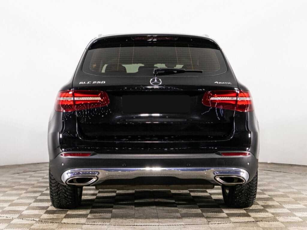 Mercedes-Benz GLC с пробегом — 2017 год. Фото: #5