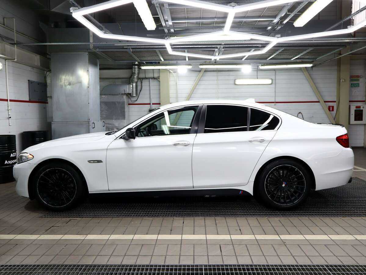 BMW 5 серии с пробегом — 2012 год. Фото: #4