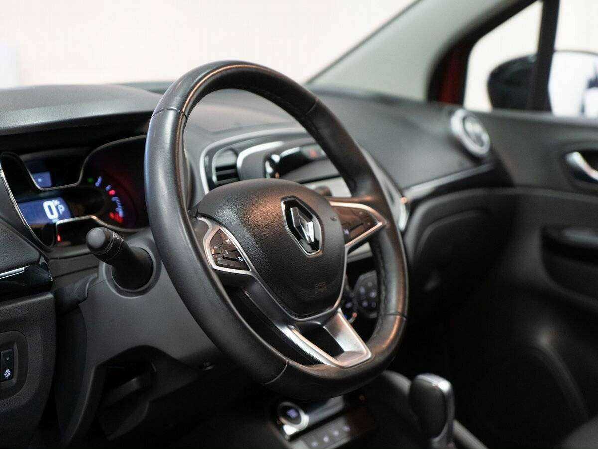 Renault Kaptur с пробегом — 2021 год. Фото: #4
