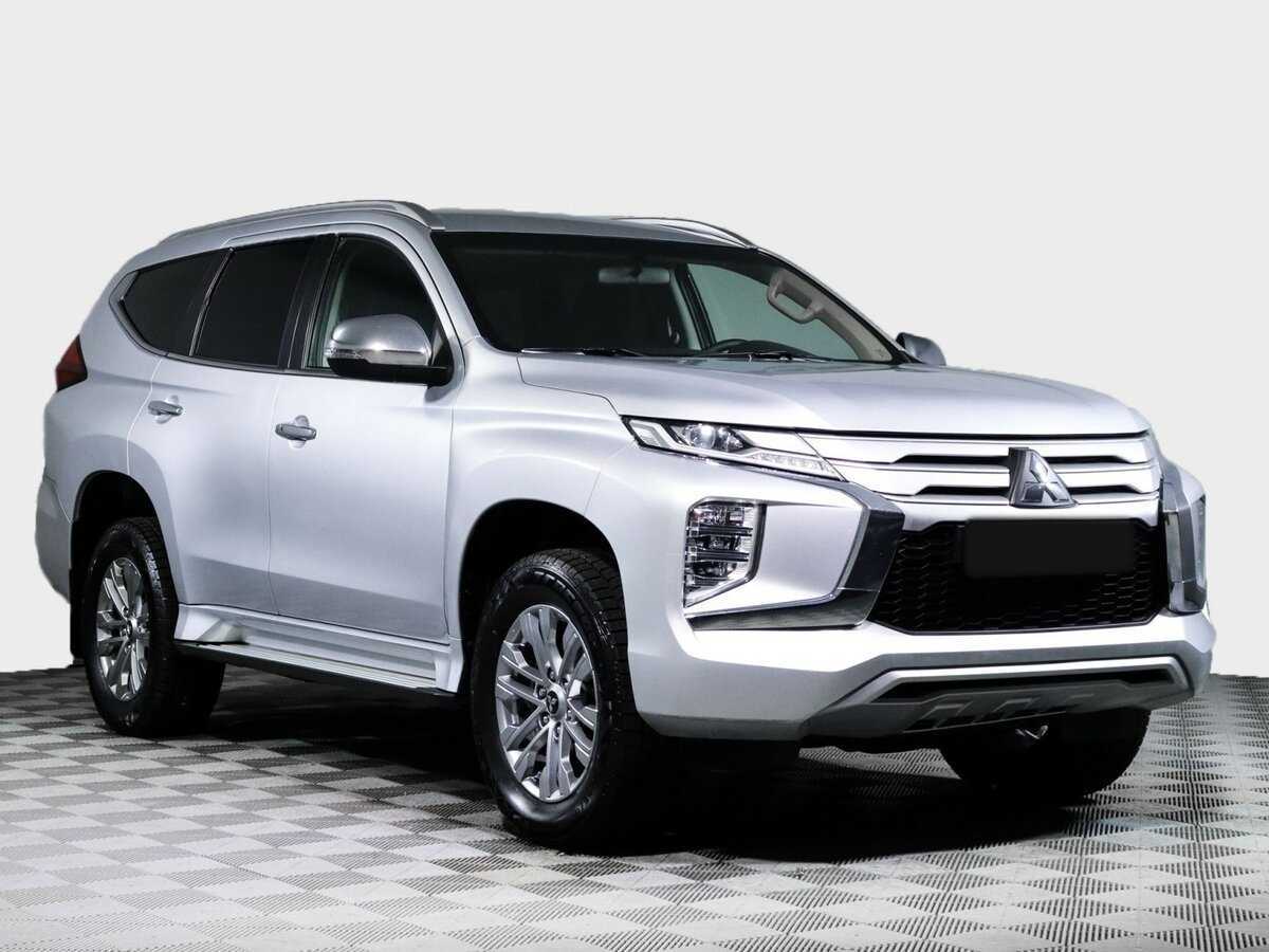 Mitsubishi Pajero Sport с пробегом — 2021 год. Фото: #2
