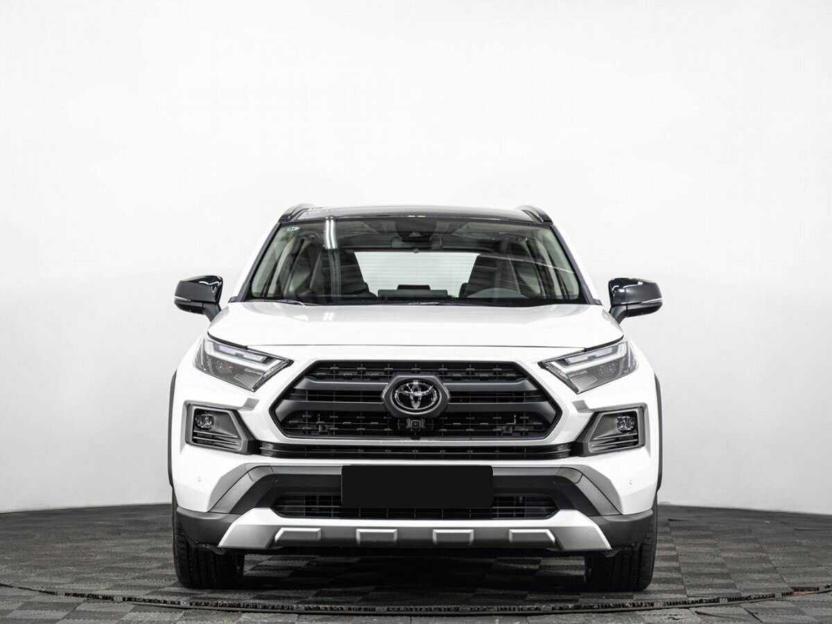 Toyota RAV4 с пробегом — 2023 год. Фото: #1