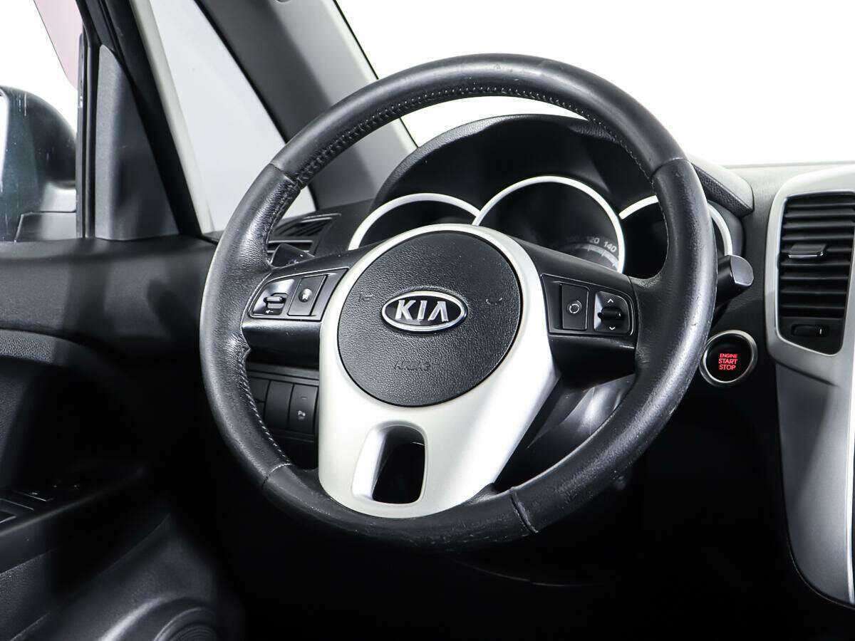 Kia Venga с пробегом — 2011 год. Фото: #14