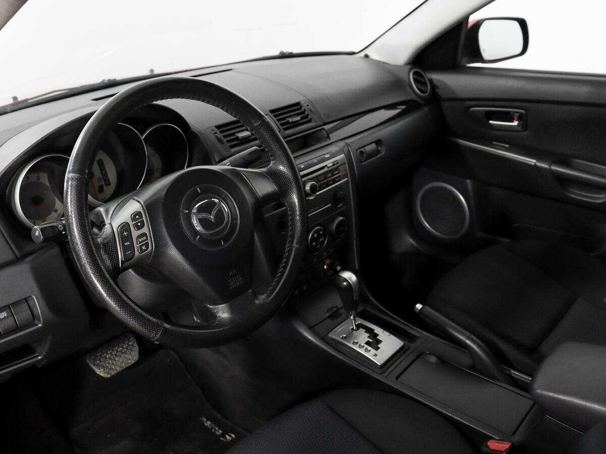 Mazda 3 с пробегом — 2007 год. Фото: #8