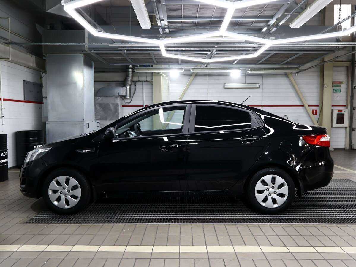 Kia Rio с пробегом — 2013 год. Фото: #4