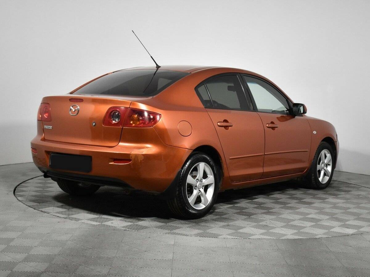Mazda 3 с пробегом — 2004 год. Фото: #4
