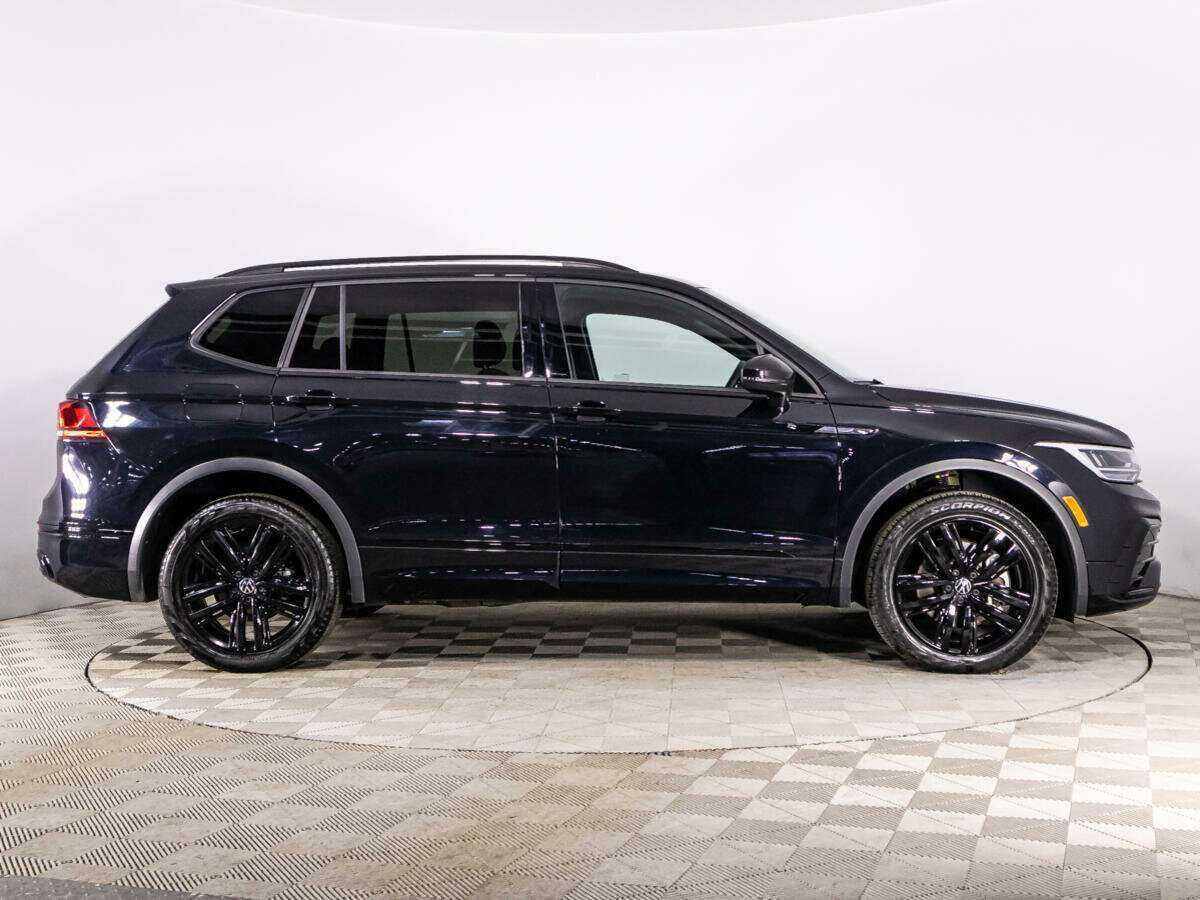 Volkswagen Tiguan с пробегом — 2022 год. Фото: #3
