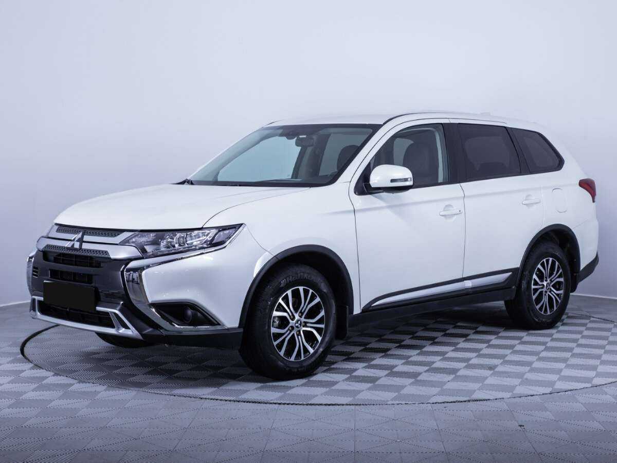 Mitsubishi Outlander с пробегом — 2020 год. Посмотреть фото