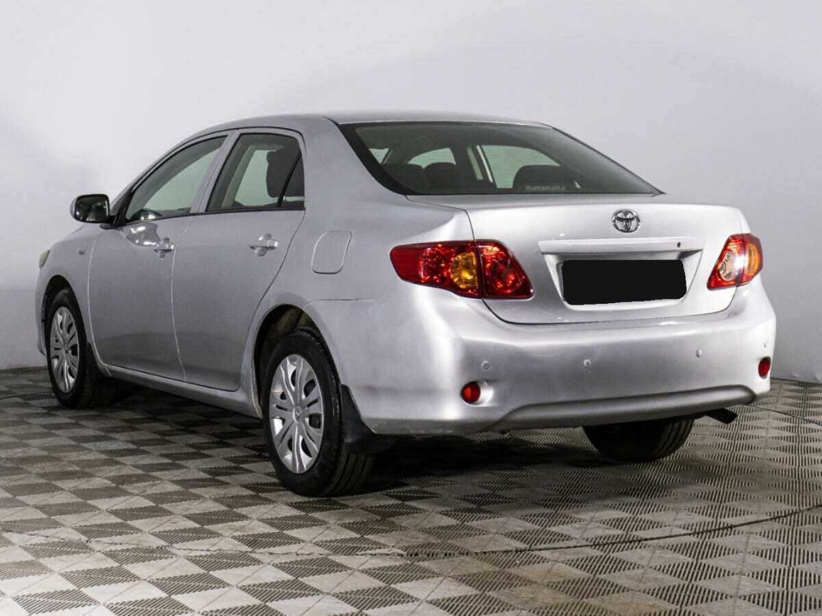 Toyota Corolla с пробегом — 2007 год. Фото: #6