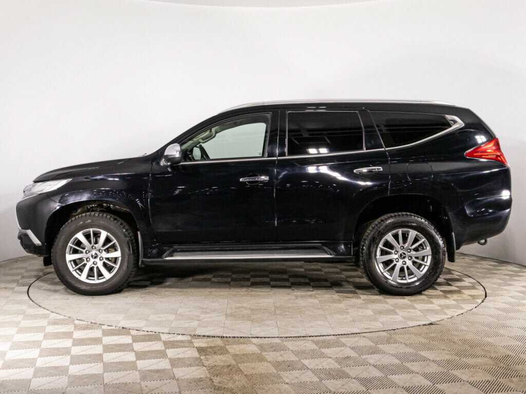 Mitsubishi Pajero Sport с пробегом — 2019 год. Фото: #7