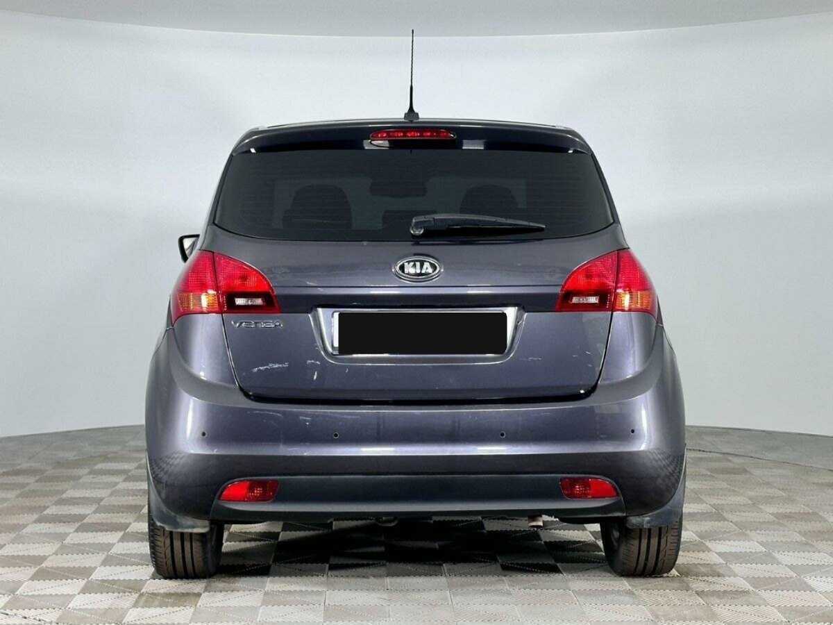 Kia Venga с пробегом — 2013 год. Фото: #3
