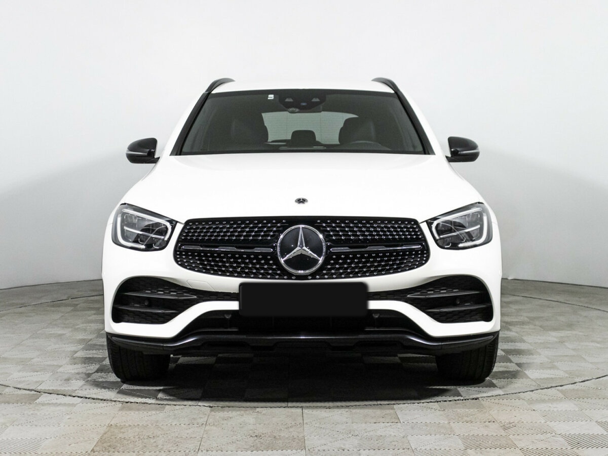 Mercedes-Benz GLC с пробегом — 2021 год. Фото: #1