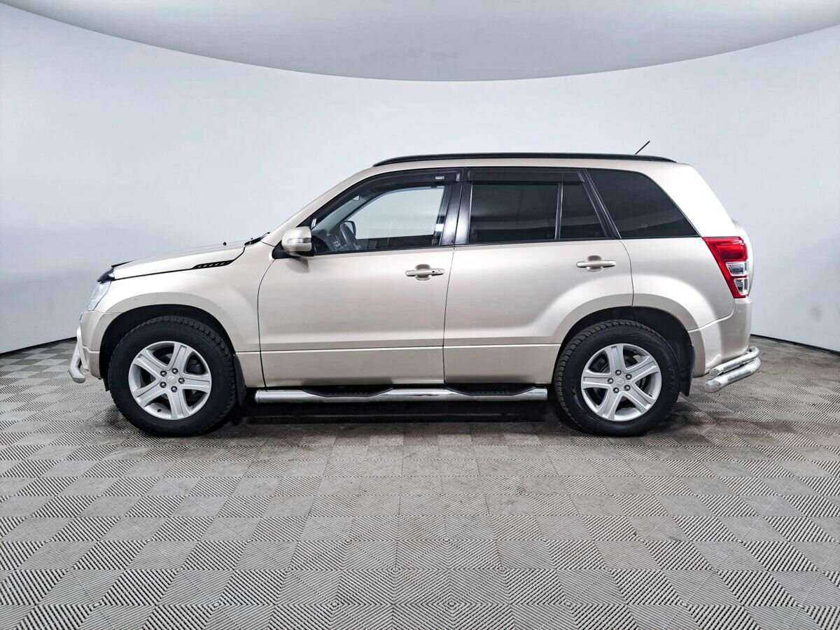 Suzuki Grand Vitara с пробегом — 2011 год. Фото: #7