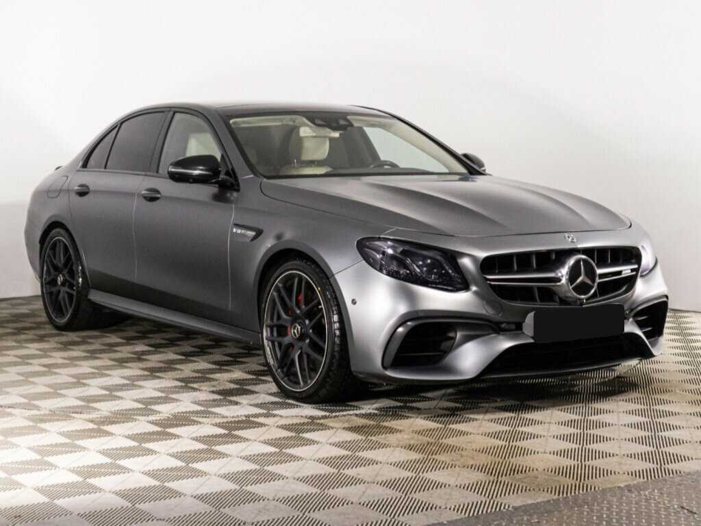 Mercedes-Benz E-Класс AMG с пробегом — 2018 год. Фото: #2