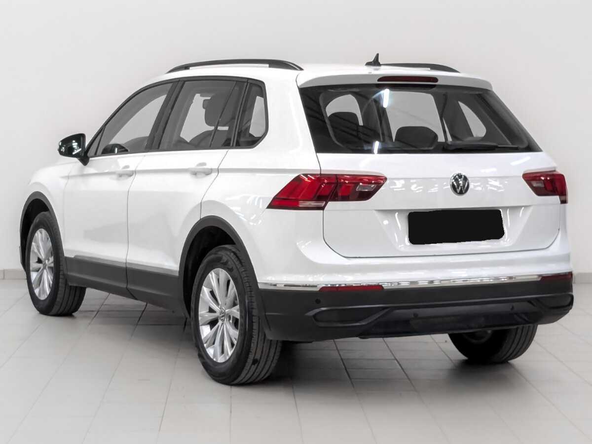 Volkswagen Tiguan с пробегом — 2021 год. Фото: #6