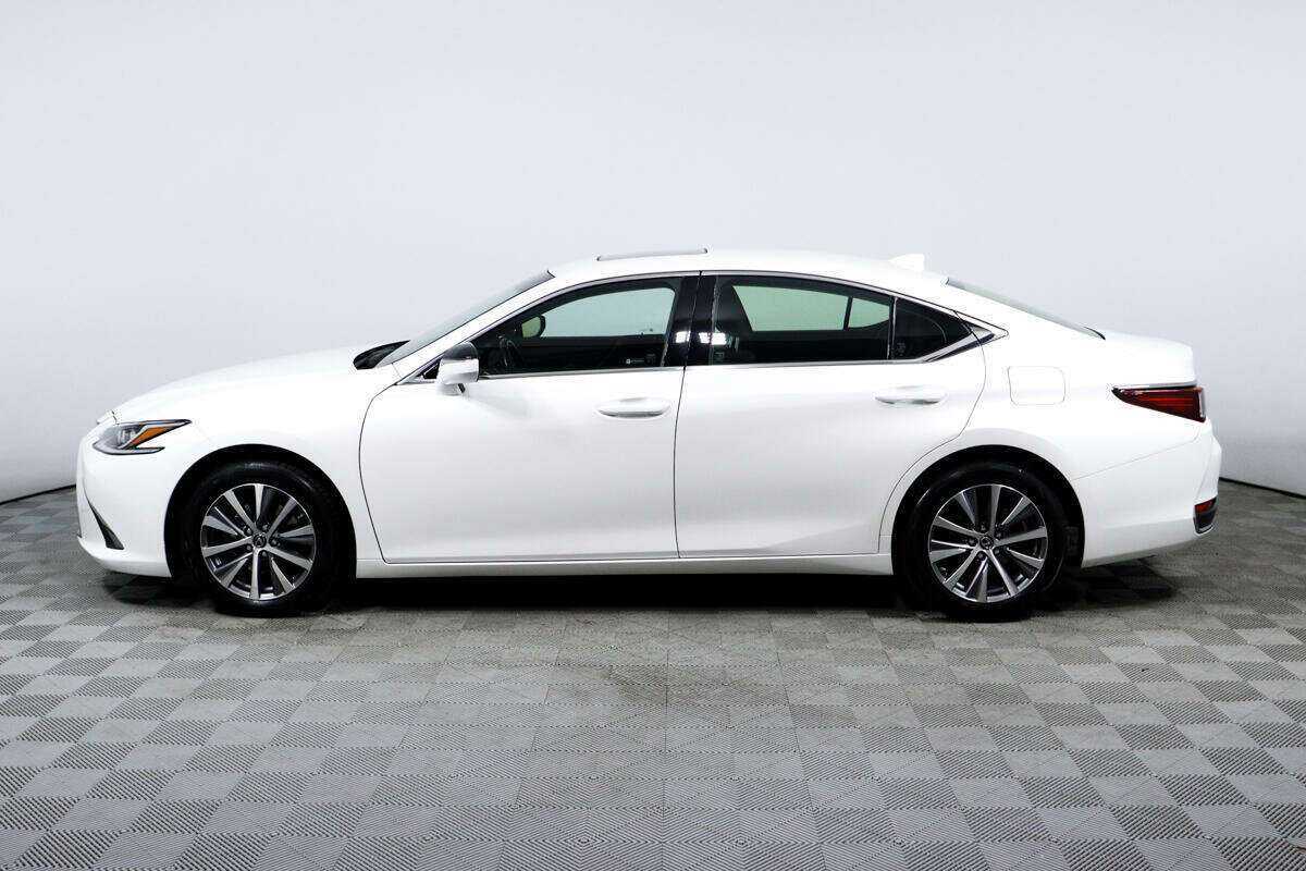 Lexus ES с пробегом — 2021 год. Фото: #7
