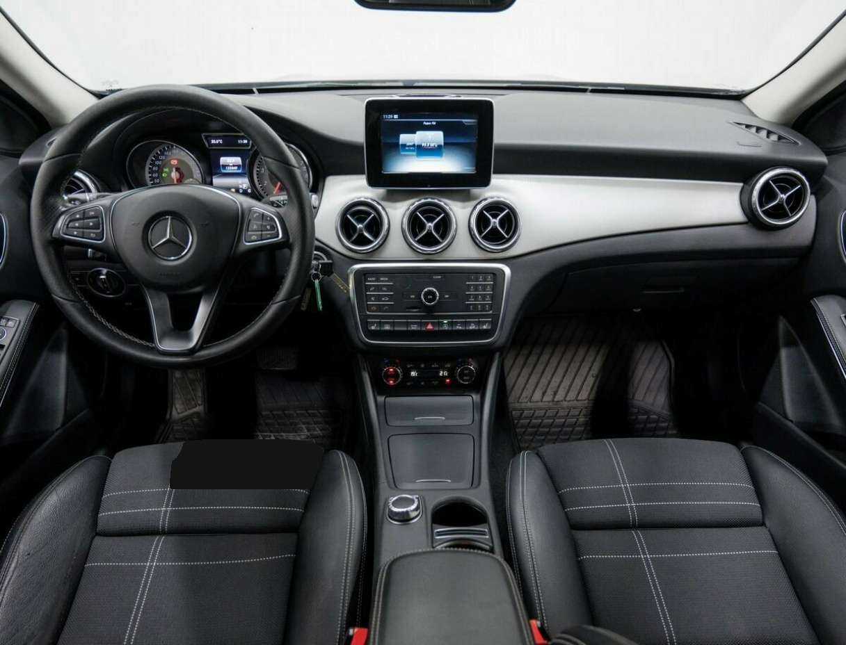 Mercedes-Benz GLA с пробегом — 2016 год. Фото: #9