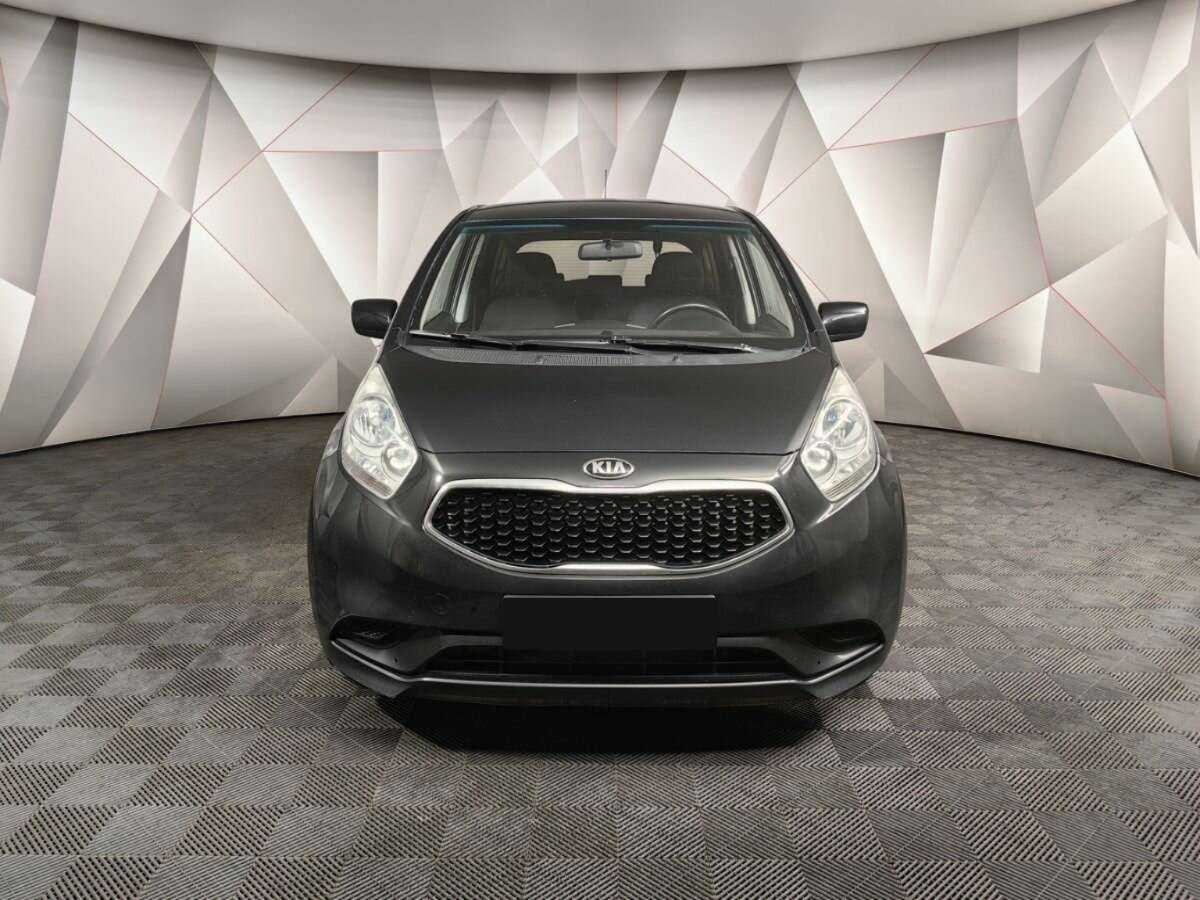 Kia Venga с пробегом — 2015 год. Фото: #6