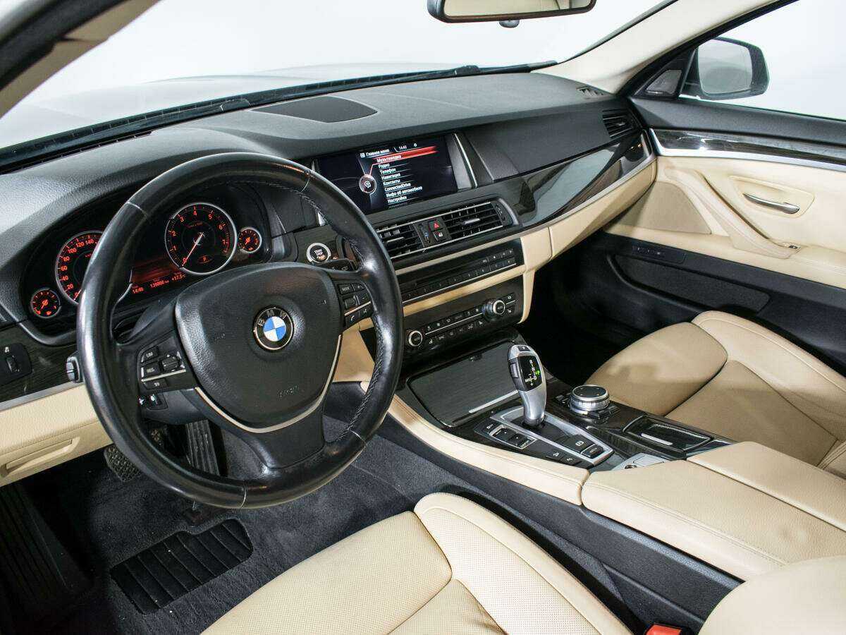 BMW 5 серии с пробегом — 2016 год. Фото: #12