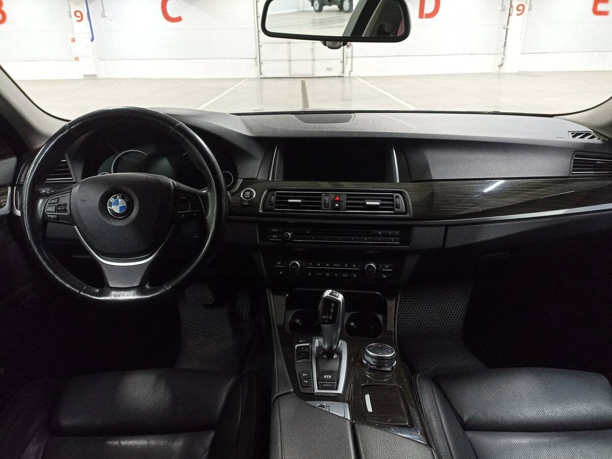 BMW 5 серии с пробегом — 2016 год. Фото: #13