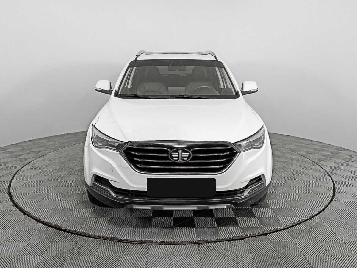 FAW Besturn X40 с пробегом — 2020 год. Фото: #1