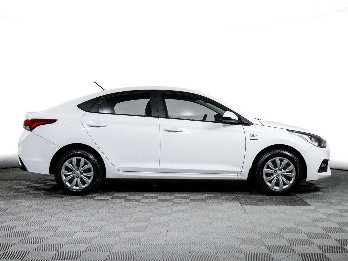 Hyundai Solaris с пробегом — 2019 год. Фото: #3