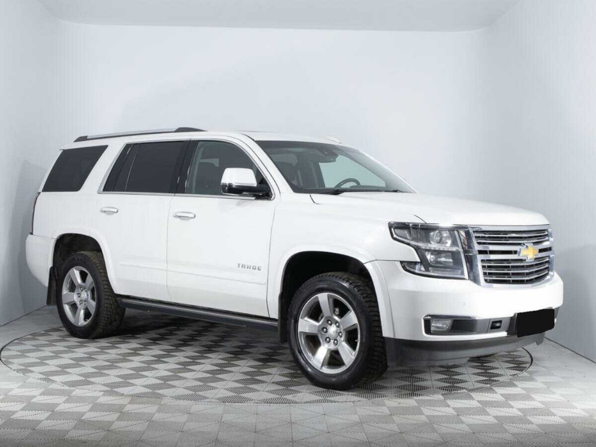 Chevrolet Tahoe с пробегом — 2017 год. Фото: #2