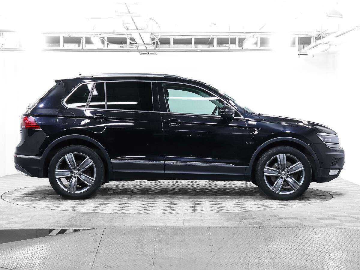 Volkswagen Tiguan с пробегом — 2017 год. Фото: #3