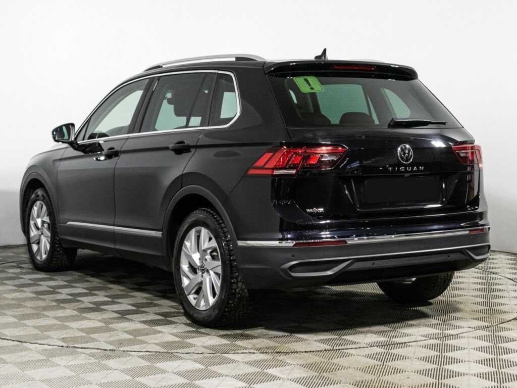 Volkswagen Tiguan с пробегом — 2021 год. Фото: #6