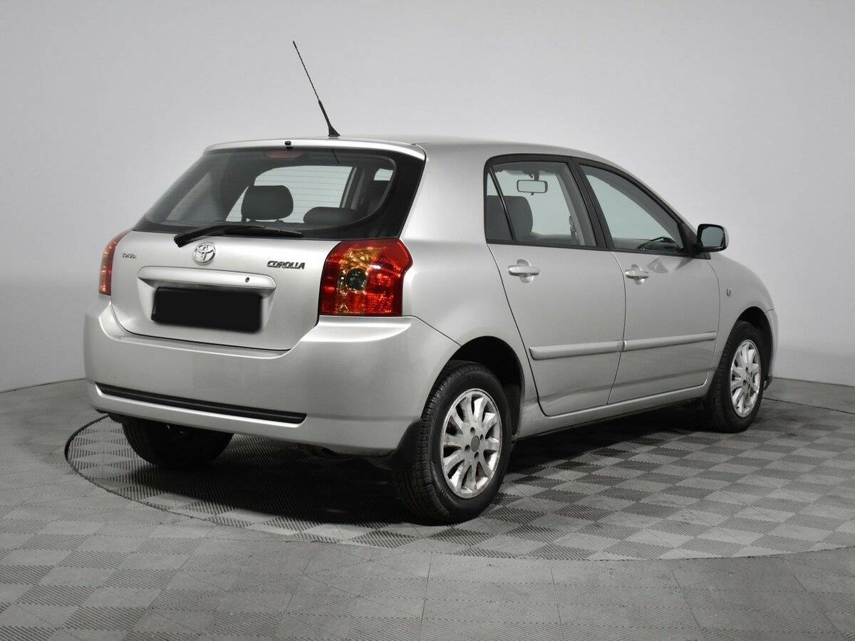 Toyota Corolla с пробегом — 2005 год. Фото: #4