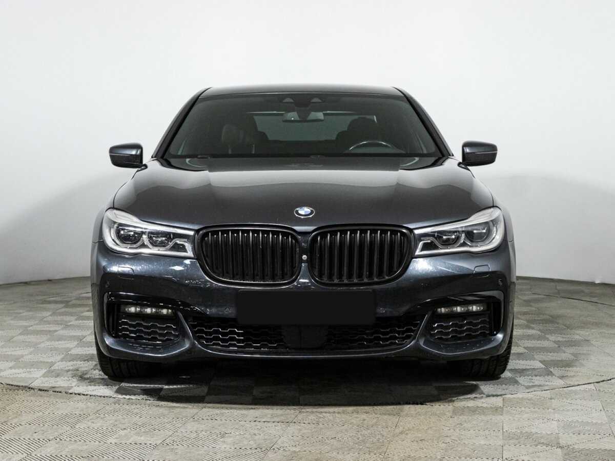 BMW 7 серии с пробегом — 2016 год. Фото: #1