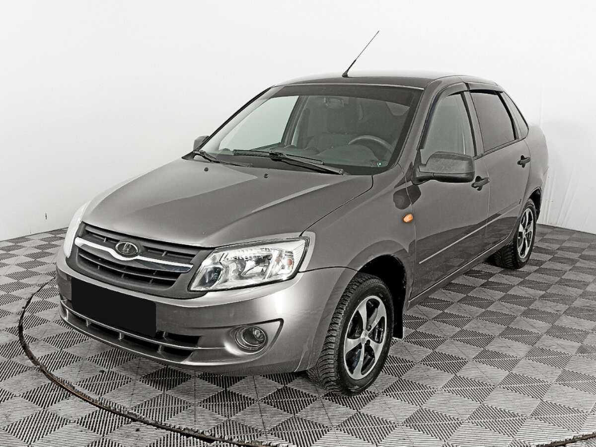 Lada (ВАЗ) Granta с пробегом — 2014 год. Посмотреть фото