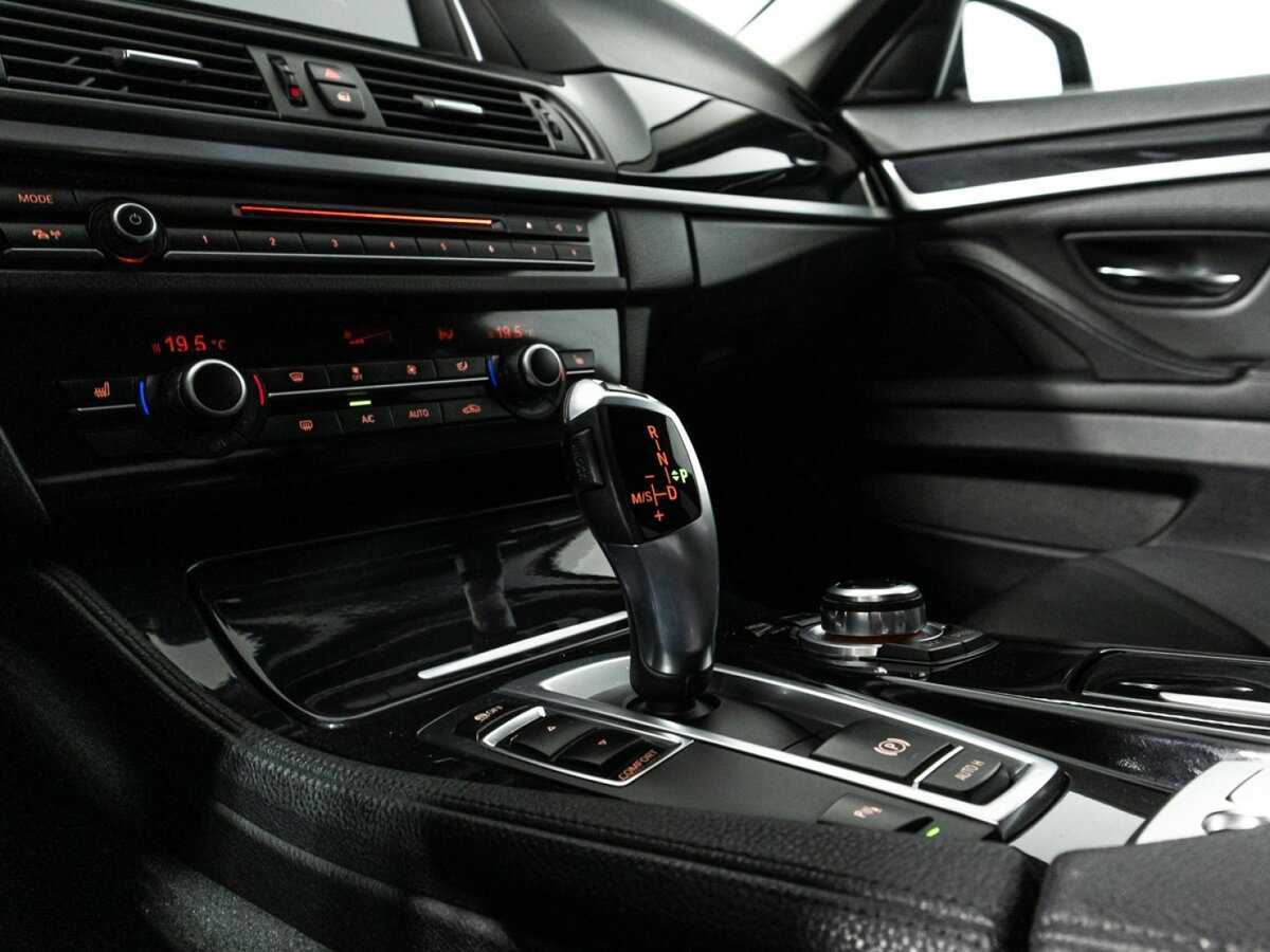 BMW 5 серии с пробегом — 2014 год. Фото: #17