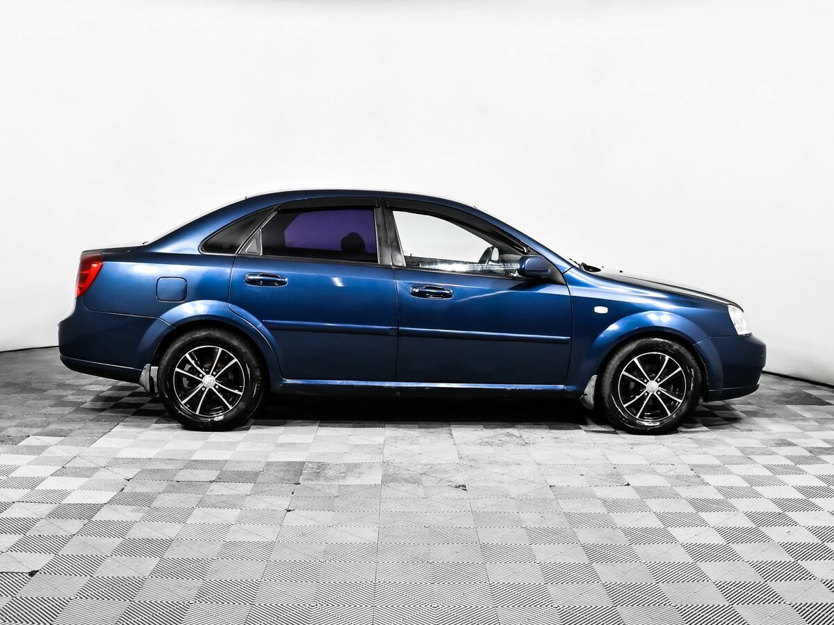 Chevrolet Lacetti с пробегом — 2008 год. Фото: #2