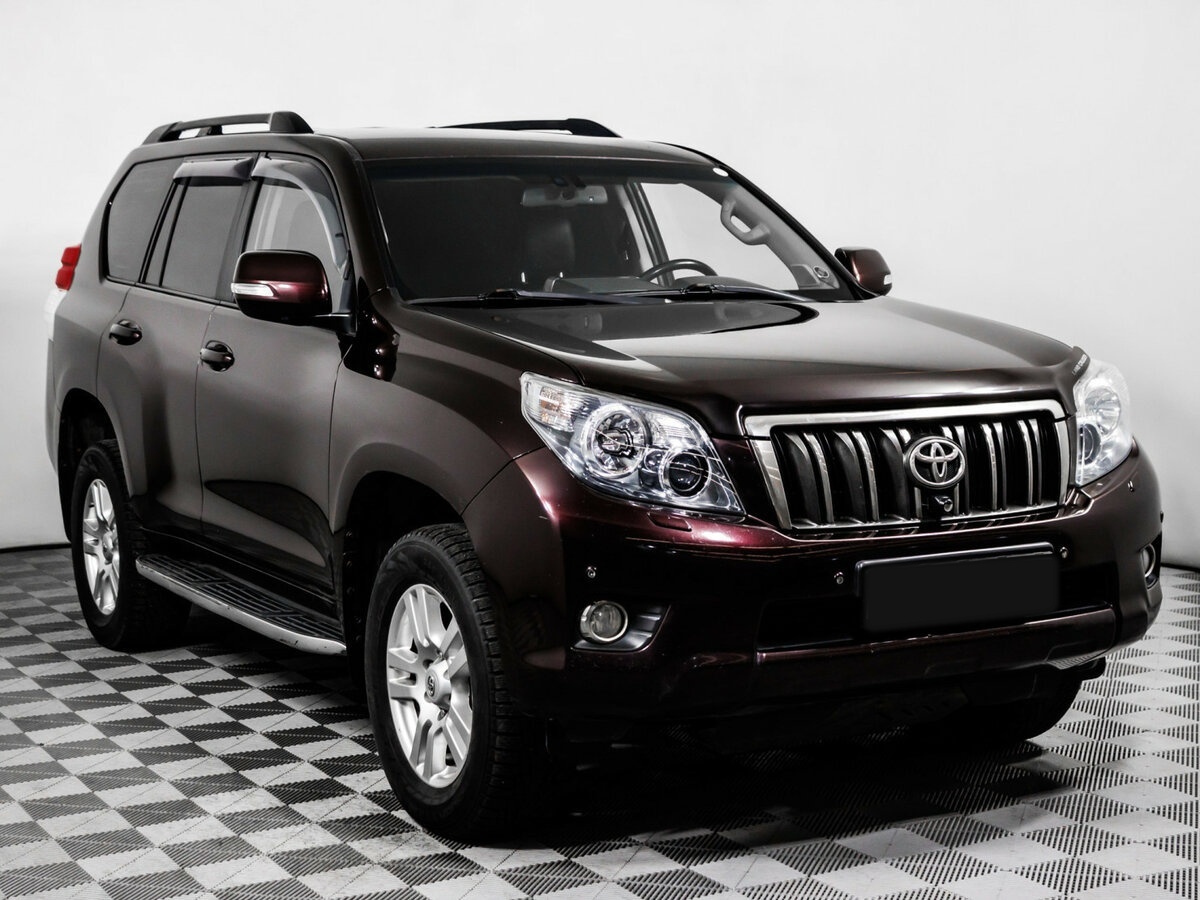 Toyota Land Cruiser Prado с пробегом — 2010 год. Фото: #2