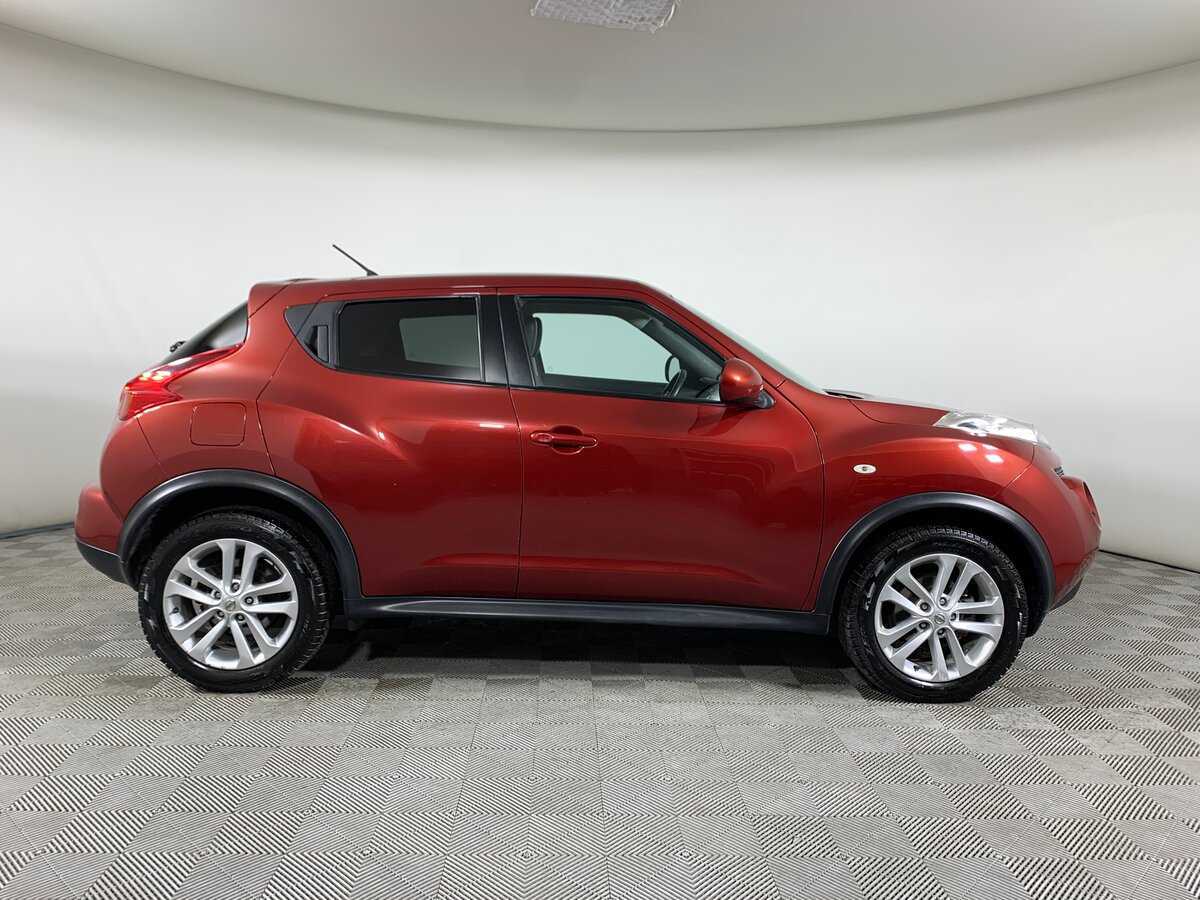 Nissan Juke с пробегом — 2011 год. Фото: #3