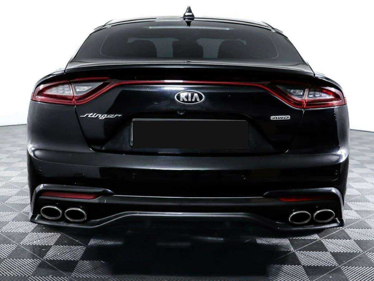 Kia Stinger с пробегом — 2019 год. Фото: #5