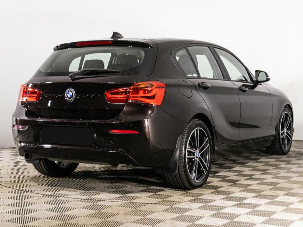 BMW 1 серии с пробегом — 2017 год. Фото: #4