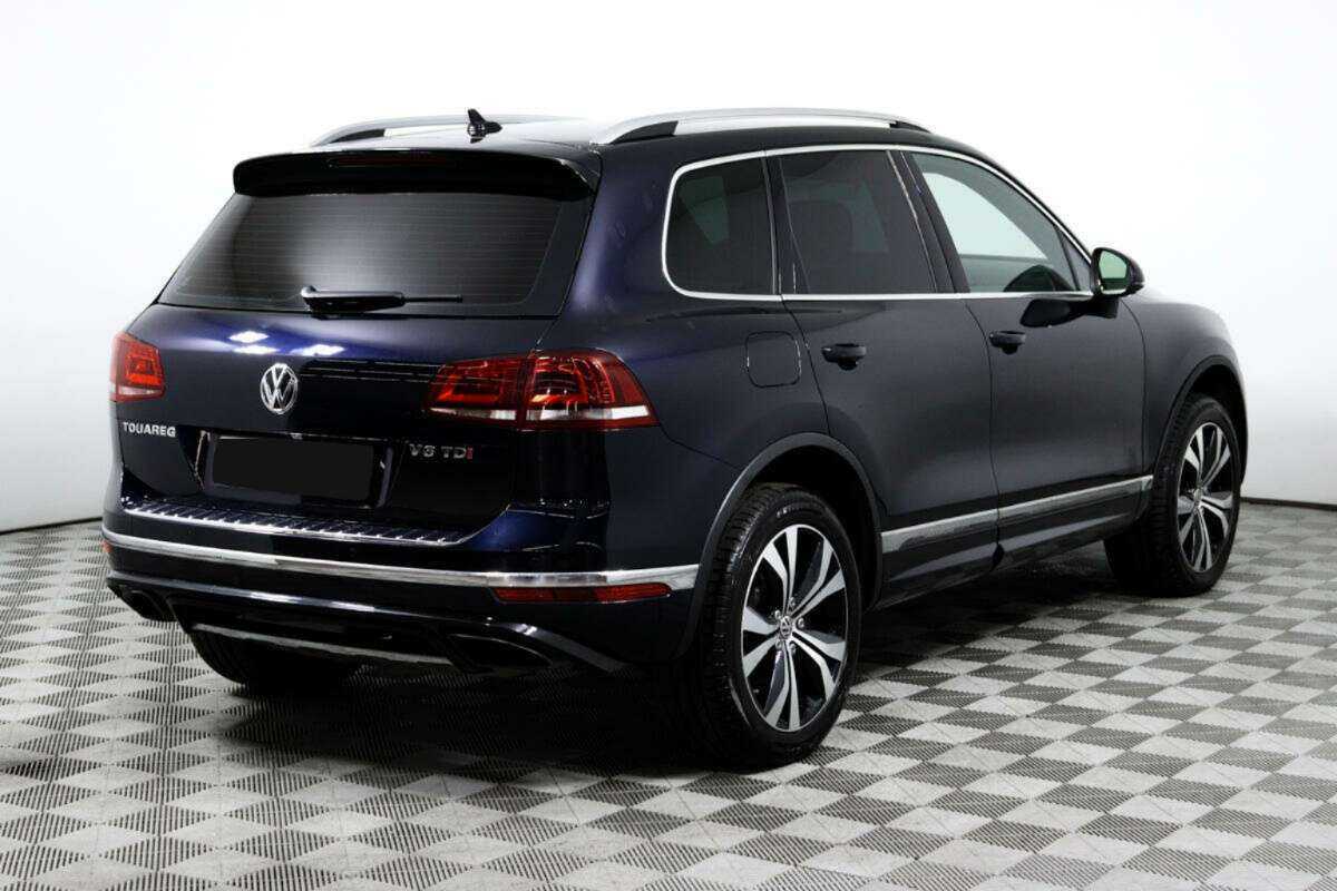Volkswagen Touareg с пробегом — 2016 год. Фото: #4