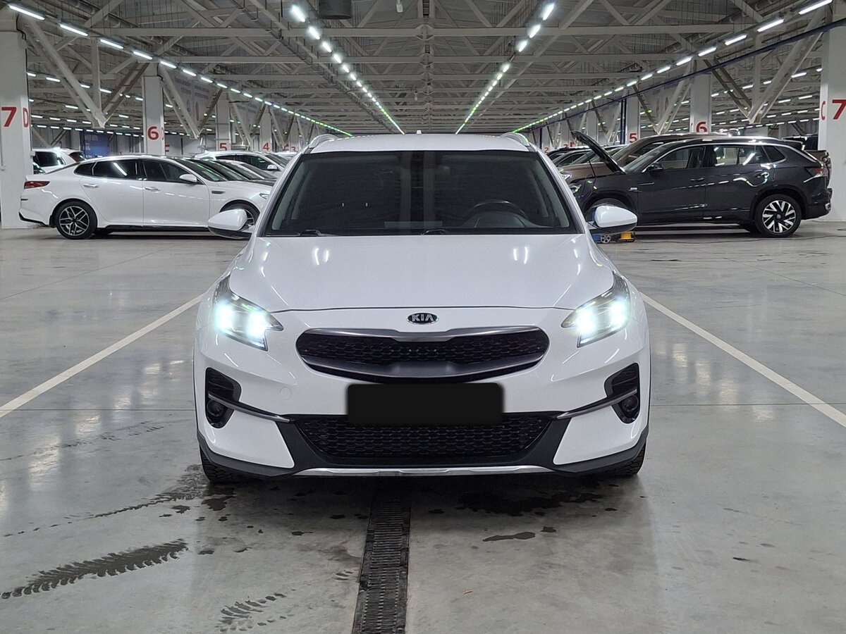 Kia XCeed с пробегом — 2020 год. Фото: #1