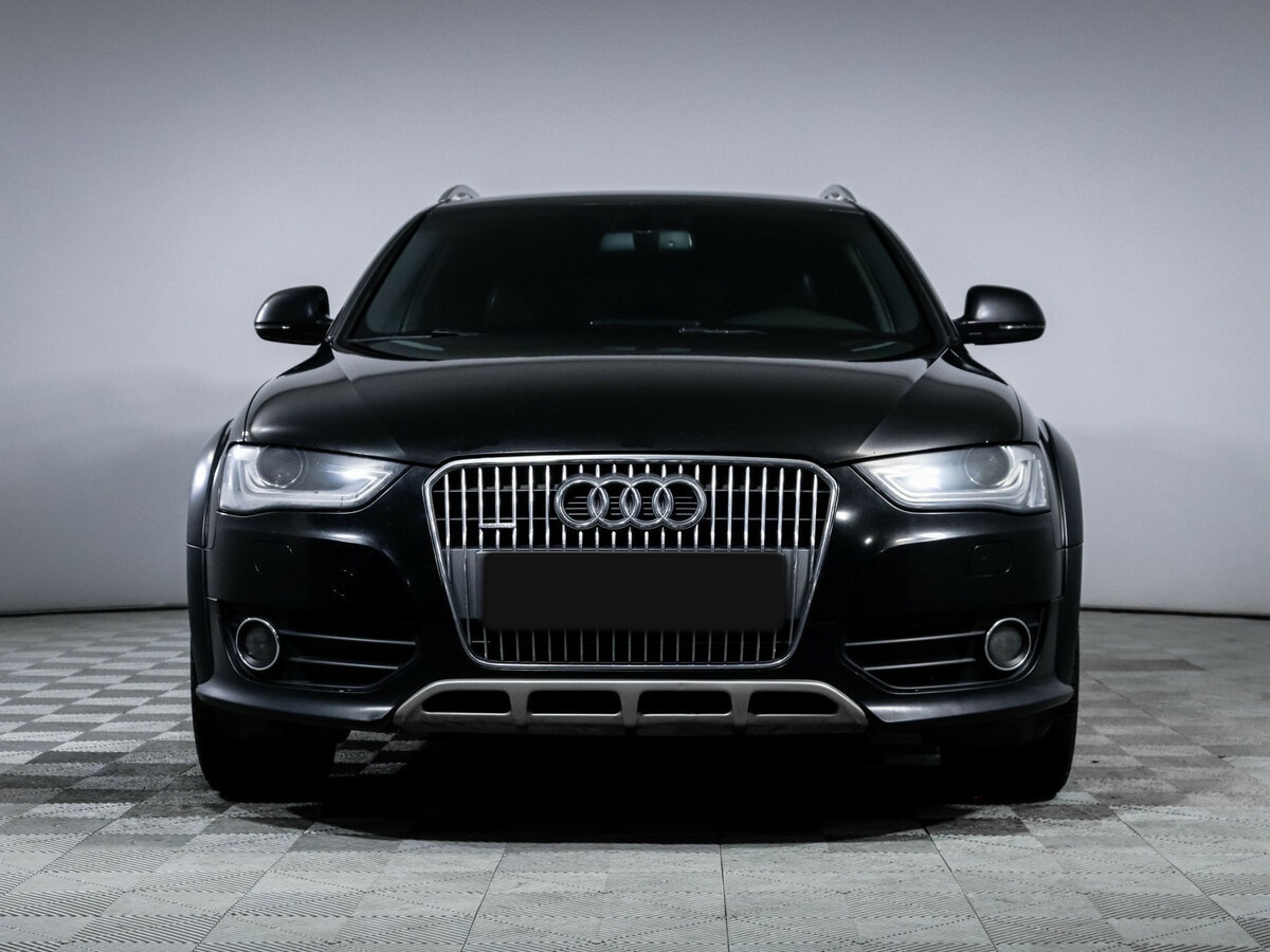 Audi A4 allroad с пробегом — 2015 год. Фото: #1